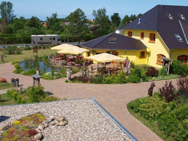 Landhotel Zum Honigdieb Ribnitz-Damgarten Kültér fotó